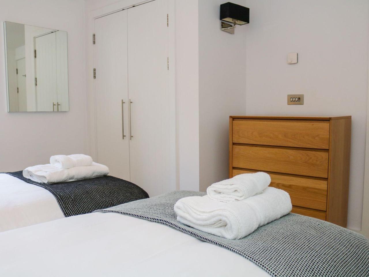 Gara Rock - Garden Apartment 7, Salcombe Esterno foto